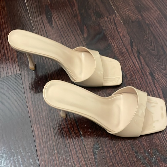 Square Toe Stiletto Heeled Sandals Slip On Mule 3” Heel.Nude Sz 40 Excellent - Picture 5 of 5
